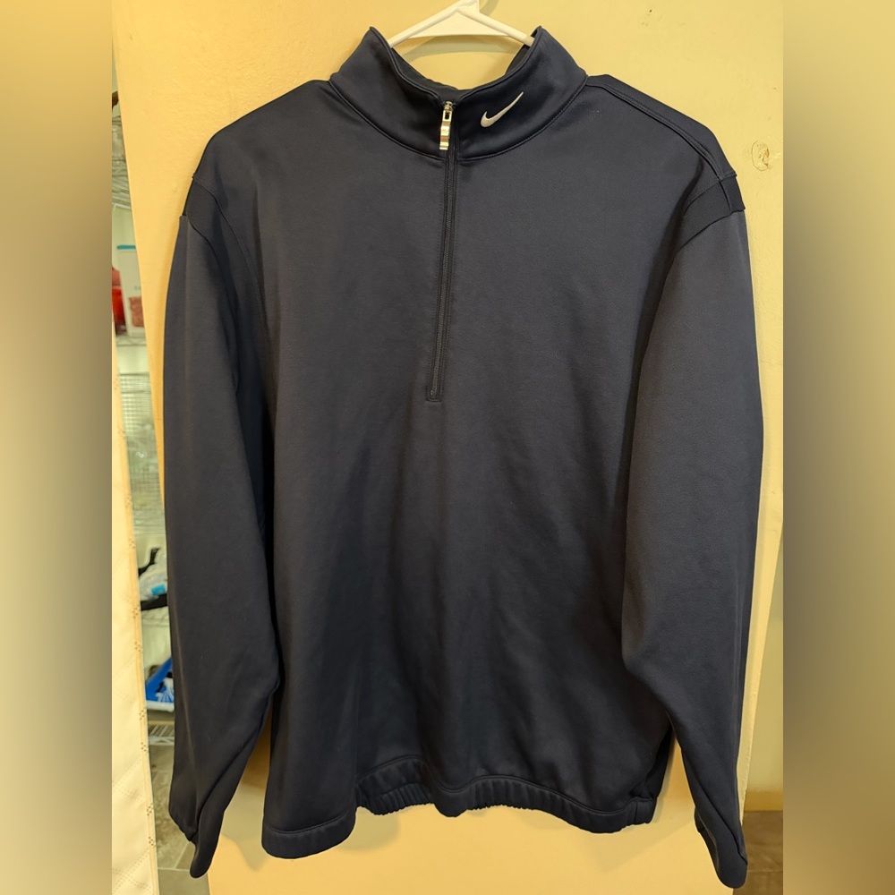 Nike Men's Medium Navy Blue Therma-FIT 1/2 Zip Pullover Fleece Sweater